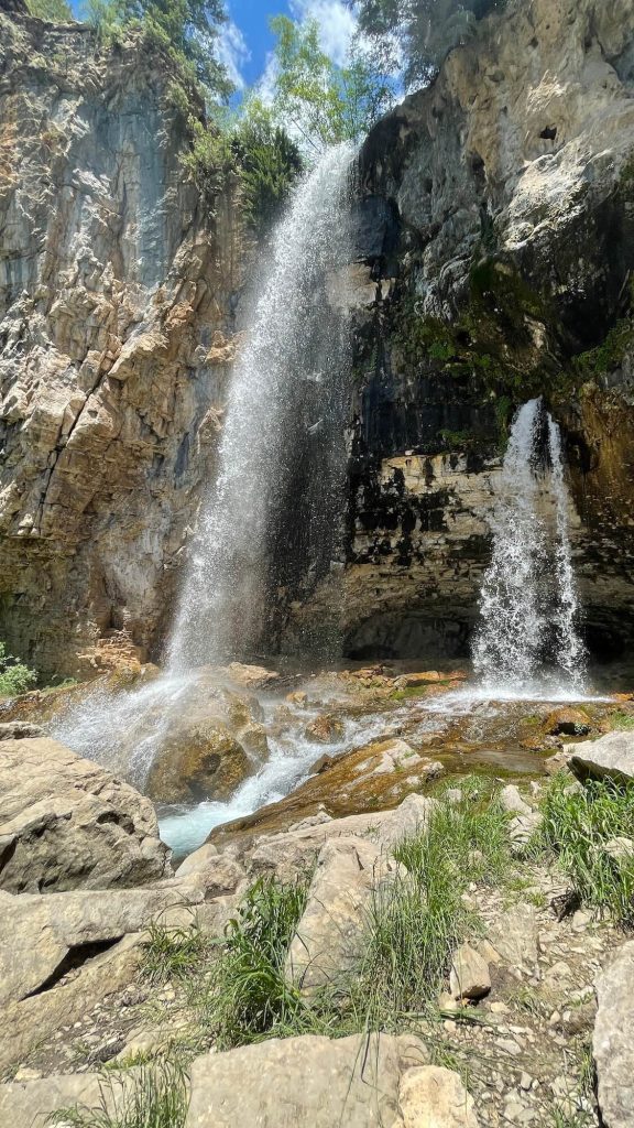 Colorado Waterfalls - Spouting Rock at Hanging Lake in Glenwood Springs